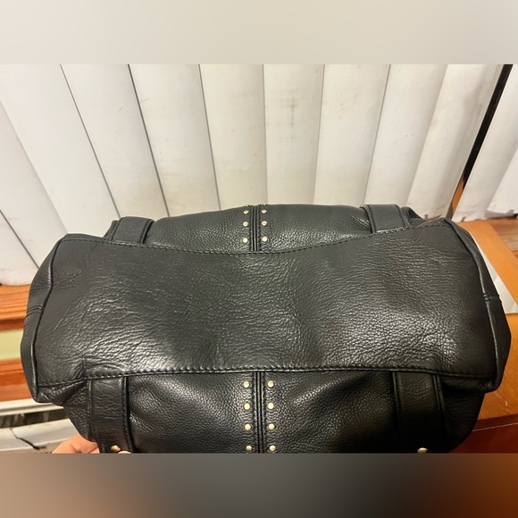 MICHAEL KORS ASTOR SHOULDER HOBO SATCHEL TOTE HANDBAG BLACK LEATHER
BUCKLES STUD - Picture 9 of 17